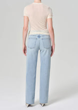 Load image into Gallery viewer, AGOLDE Harper Straight Jean in Beam