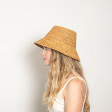 Load image into Gallery viewer, Wyeth Tali Raffia Bucket In Camel