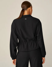 Load image into Gallery viewer, Beyond Yoga City Chic Jacket in Black