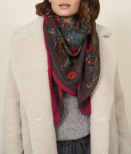 Load image into Gallery viewer, Hartford Women's Charcoal Jungle Print Scarf