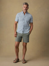 Load image into Gallery viewer, FAHERTY Short-Sleeve Breeze Shirt - Fishscale Redux