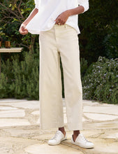 Load image into Gallery viewer, F&amp;E Wexford Wide-Leg Linen Pant in Cement
