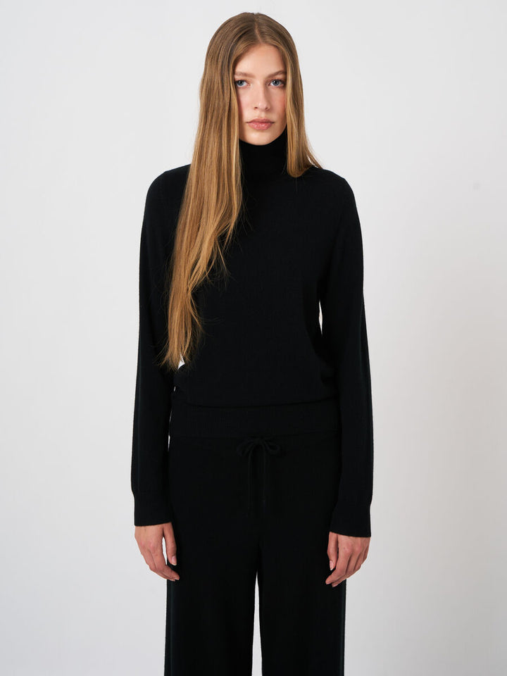 Repeat Basic Organic Cashmere Turtleneck Sweater Black