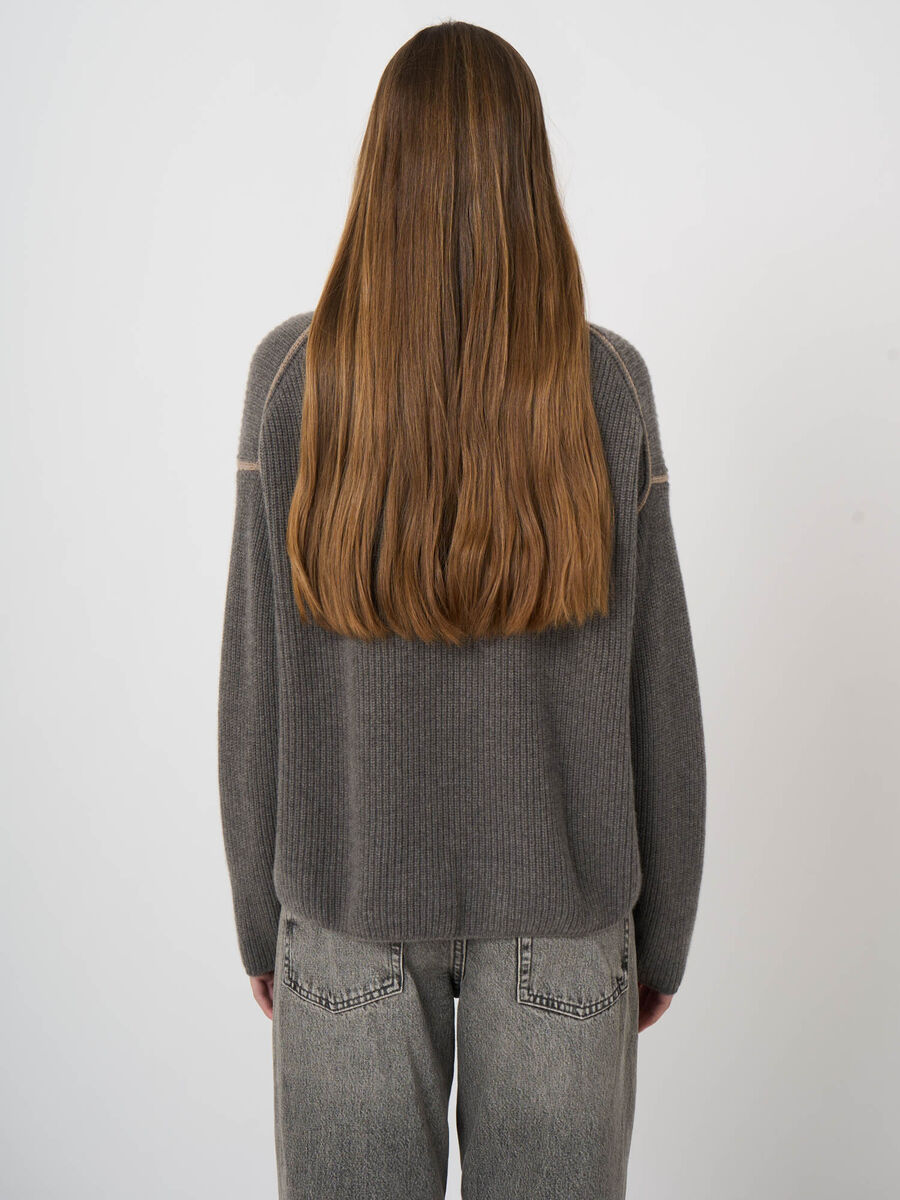 REPEAT Medium-Weight Cashmere Rib-Knit Sweater in Rock