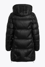 Load image into Gallery viewer, Parajumpers Women&#39;s Janet Puffer in Black
