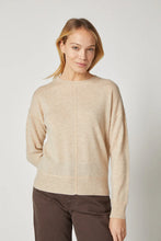 Load image into Gallery viewer, Kokun Crew with Lurex Coverstitch
