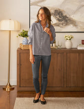 Load image into Gallery viewer, F&amp;E Oona Continuous Sleeve Button-Up in Black and White Plaid
