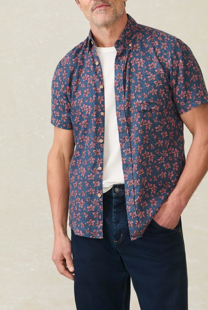 Faherty Short-Sleeve Breeze Shirt - Berry Navy Floral