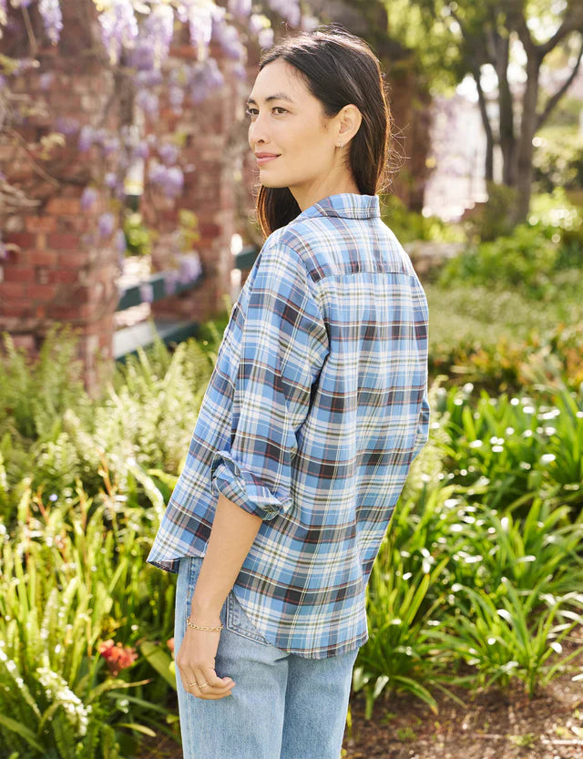 Frank &amp; Eileen Relaxed Button-Up In Slate Blue With Green And Red Plaid
