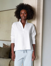 Load image into Gallery viewer, Frank &amp; Eileen Jersey Popover Henley in White
