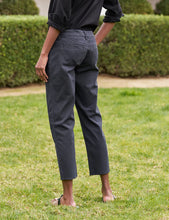 Load image into Gallery viewer, The Italian Chino Pant in Washed Black
