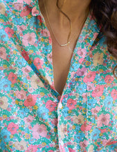 Load image into Gallery viewer, F&amp;E Eileen Shirt in Pink/Blue Floral
