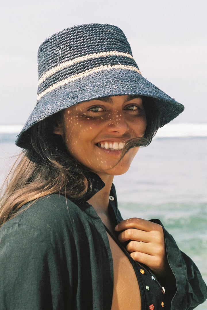 Wyeth Ensley Raffia Bucket Hat In Navy