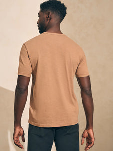 Faherty Men's Sunwashed Pocket Tee in Walnut