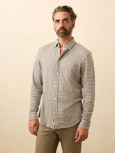 Load image into Gallery viewer, Men&#39;s Faherty Coastline Knit Shirt in Fox Grey Gingha
