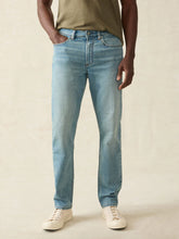 Load image into Gallery viewer, Faherty Stretch Terry Indigo 5 Pocket in Eastern Shore Wash
