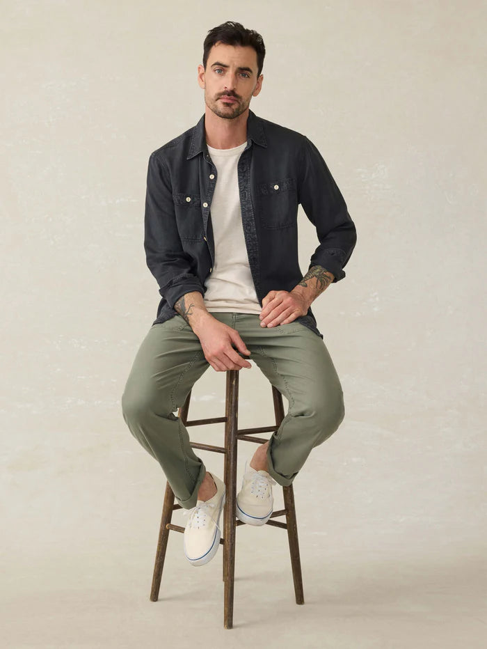 Faherty Tried &amp; True Chambray Workshirt In Durango Black