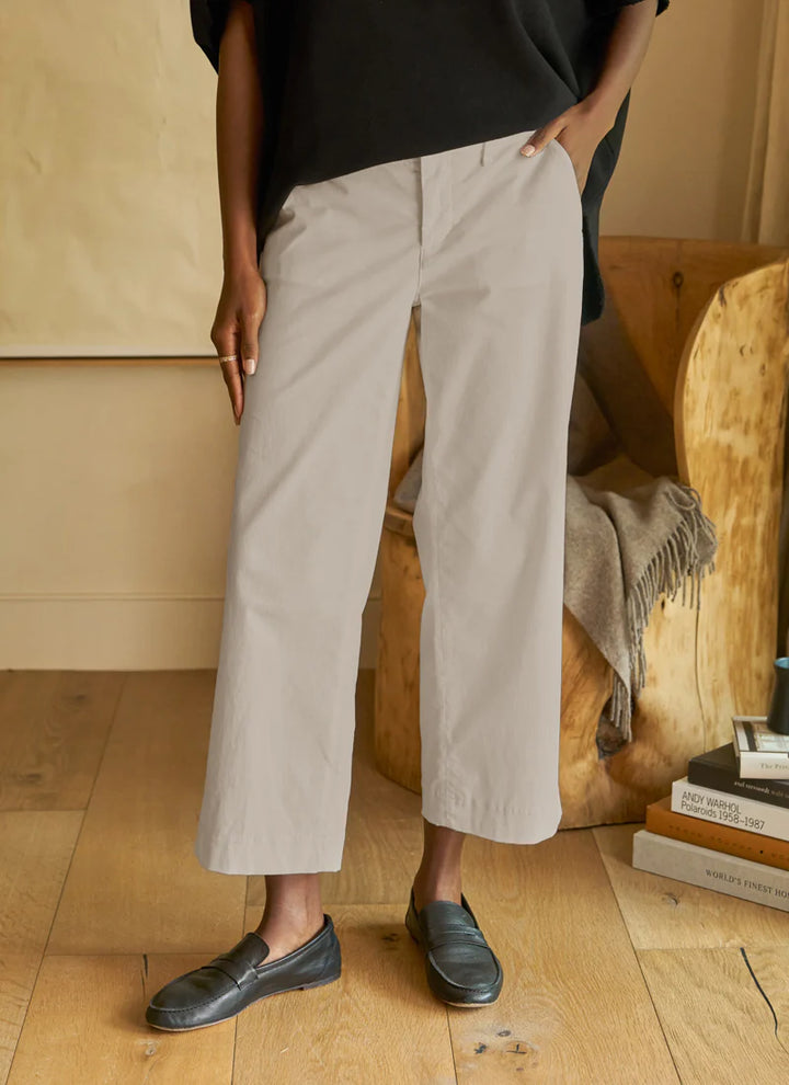 Frank &amp; Eileen The Italian Wide Leg Chino In Cement