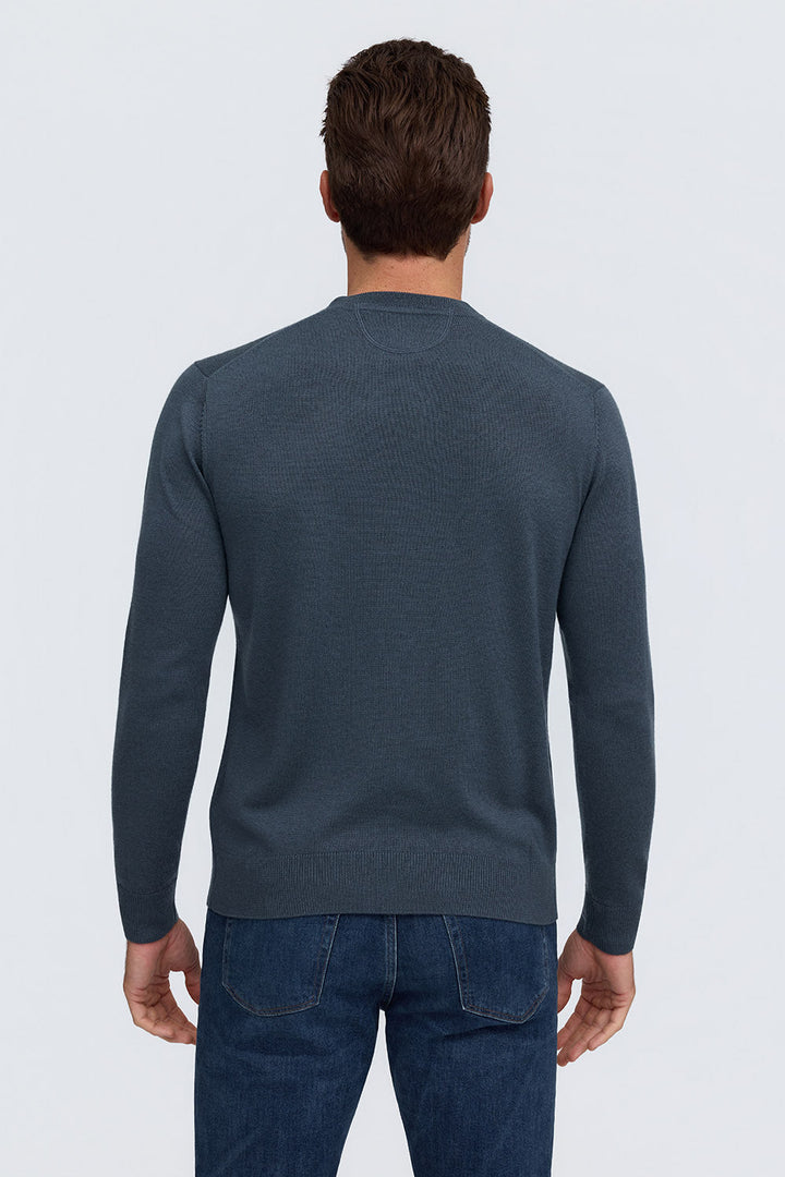 Raffi Alfie Crew In Stone