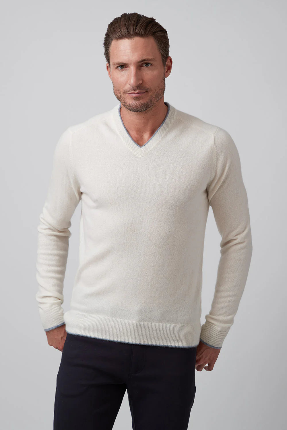 Raffi Cashmere Tipped V-Neck in Ivory
