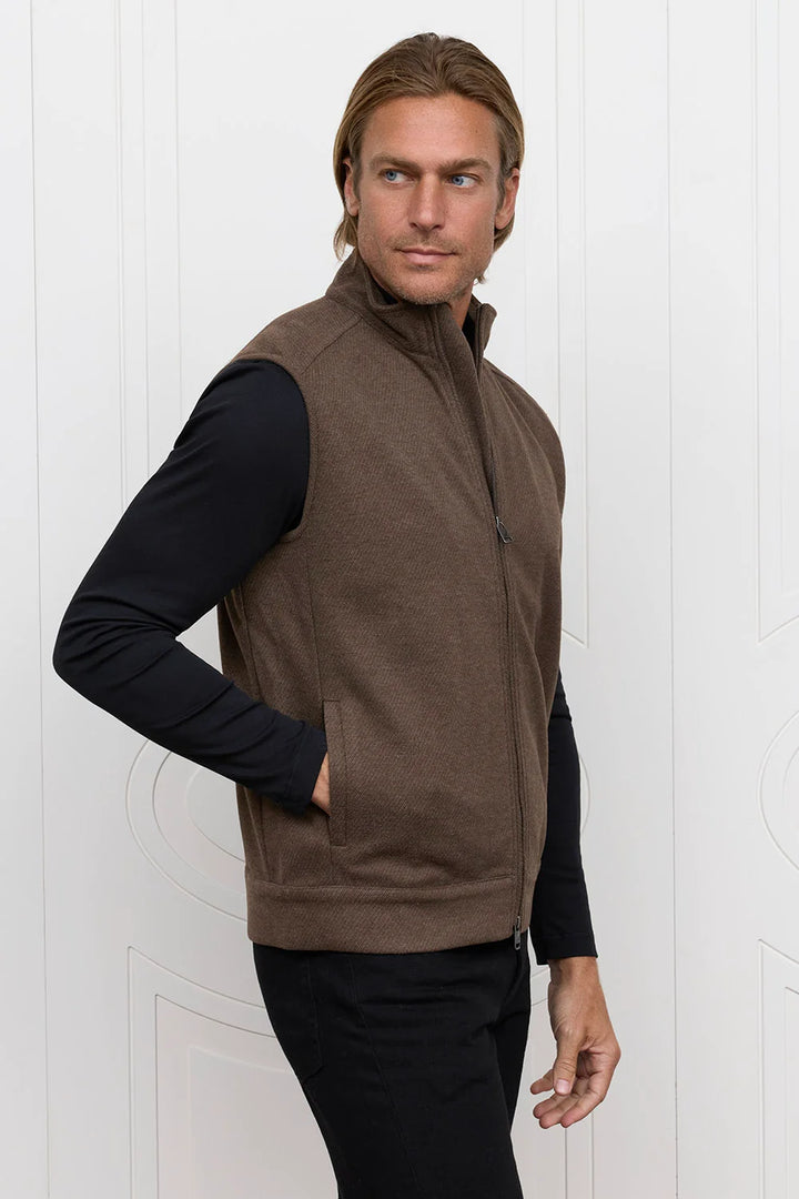 Raffi Oxford Zip Vest in Acorn