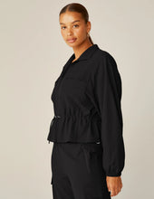 Load image into Gallery viewer, Beyond Yoga City Chic Jacket in Black
