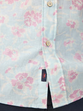 Load image into Gallery viewer, Faherty Short-Sleeve Breeze Shirt in Clear Water Blossom
