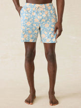 Load image into Gallery viewer, Faherty Shorelite Trunk in River Waters Blossom

