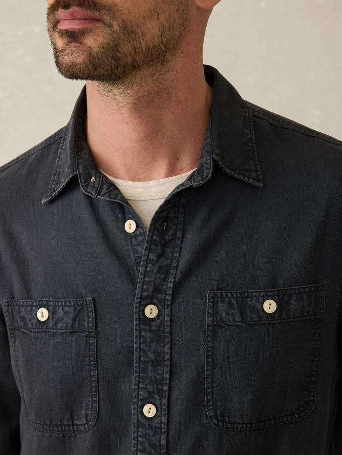 Faherty Tried &amp; True Chambray Workshirt In Durango Black
