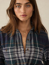 Load image into Gallery viewer, Faherty Women&#39;s Legend Sweater Shirt in Blue Ridge Plaid
