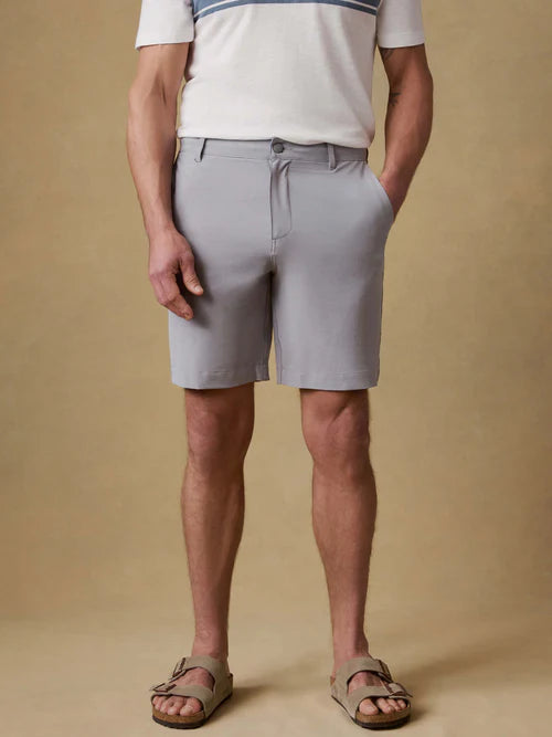 Faherty All Day Short In Ice Grey