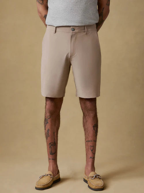 Faherty All Day Short In Khaki