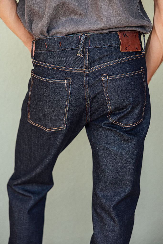 Hiroshi Kato Hammer Straight One Wash