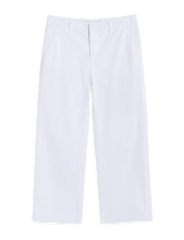 Load image into Gallery viewer, F&amp;E Westport Wide-Leg Chino in White Twill
