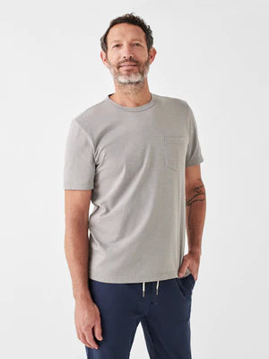 Faherty Men's Sunwashed Pocket Tee in Wind Grey