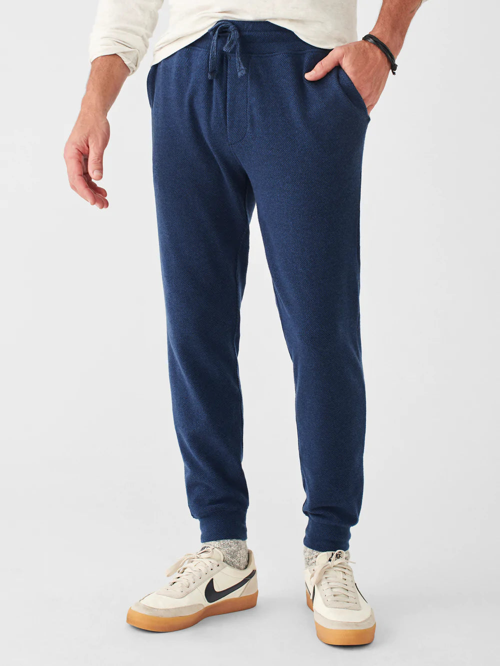 Faherty Legend Sweatpants in Navy